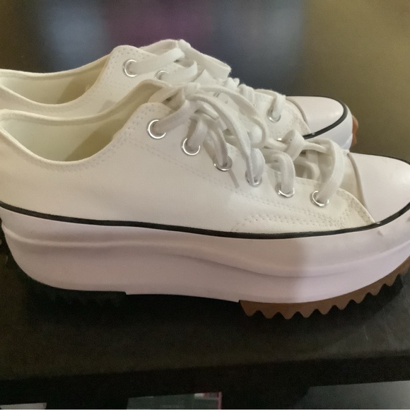 Converse White Platform Sneakers - Picture 5 of 12